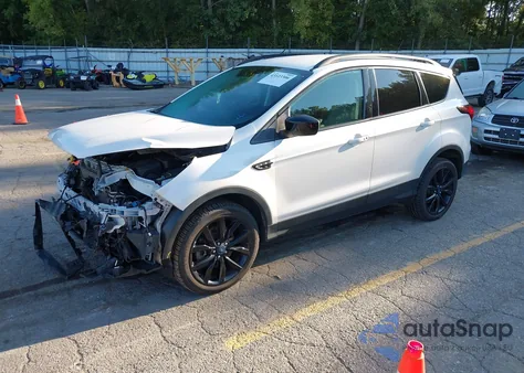 2019 Ford Escape Se z USA, uszkodzony, nr VIN 1FMCU9GD4KUA31385